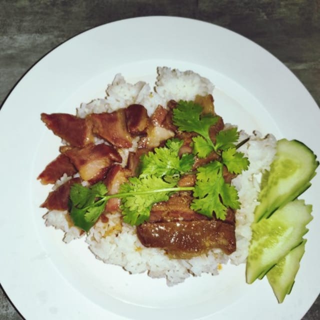 Cơm Thịt Nướng.