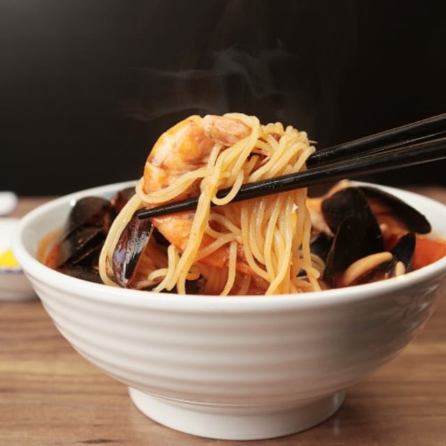 Hủ Tiêu / Mì Đò Biên.
