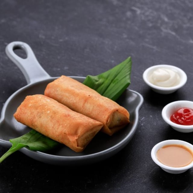 Chả Giò Chạy.