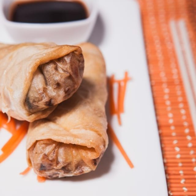 Gỏi Cuốn Gà.