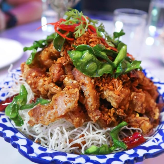 Bún Gà Nướng.