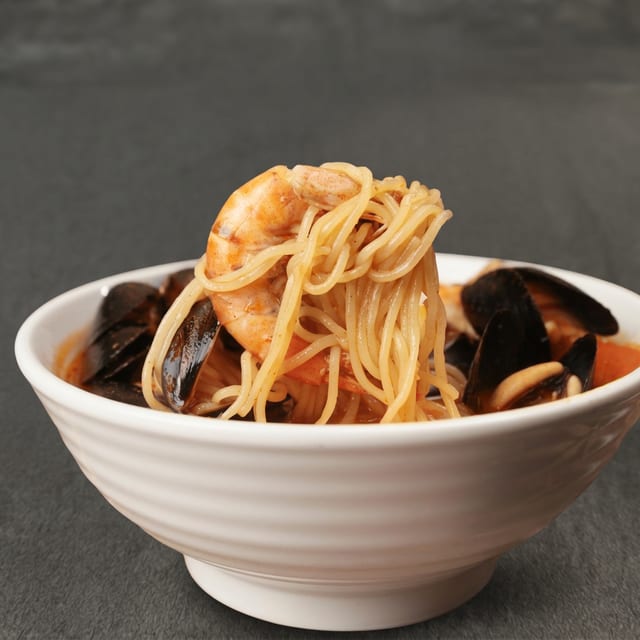 Hủ Tiêu / Mì Đò Biên.