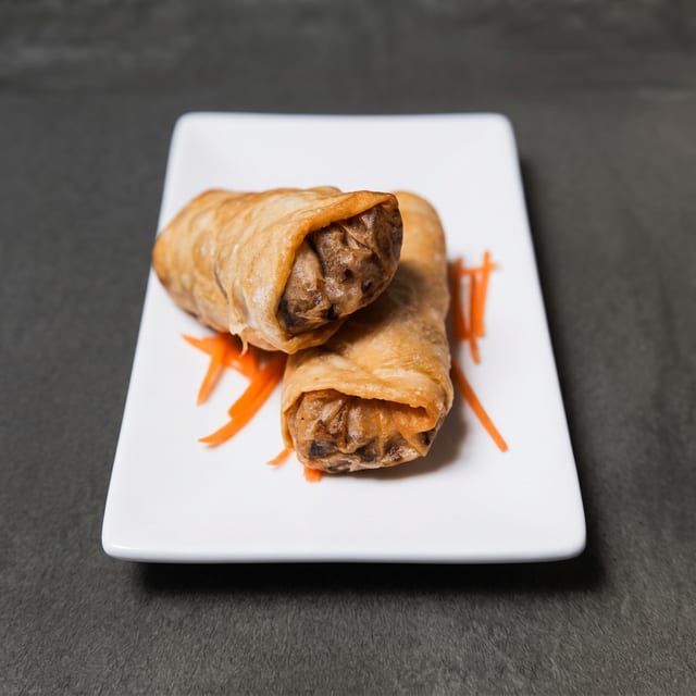 Gỏi Cuốn Thịt Nướng.